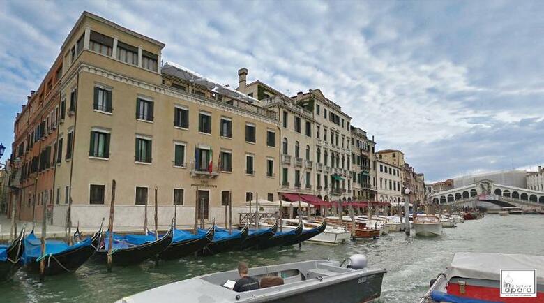 Hotel H10 Palazzo Canova
