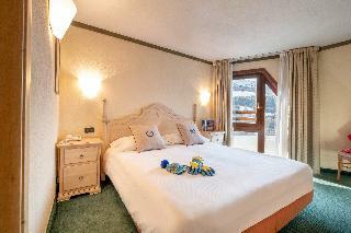 Hotel Th Pila
