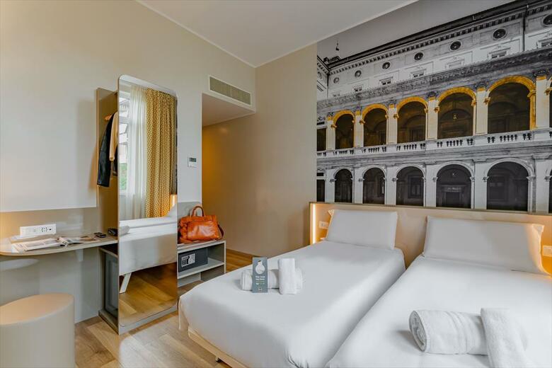 Apartamentos B&B Hotel Roma Pietralata