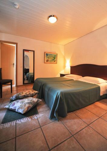 Hotel Ristorante Grotto Serta