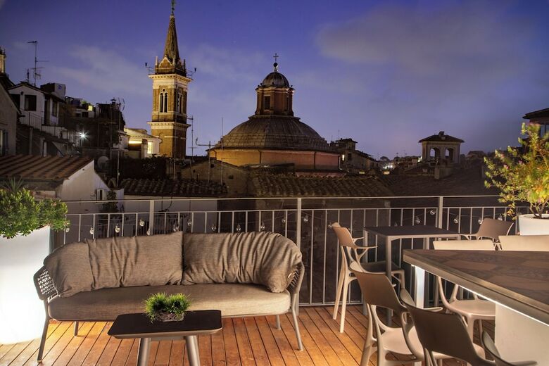 Hotel Coronari Palace