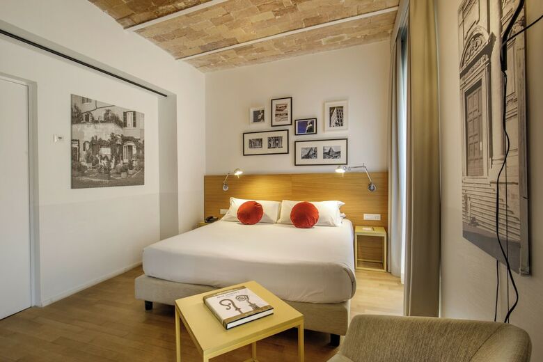 Hotel Coronari Palace