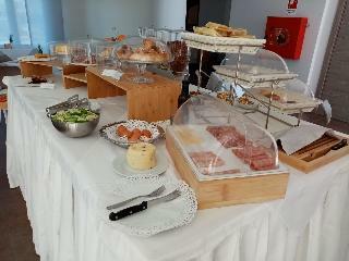 Travini Suite Hotel Residence