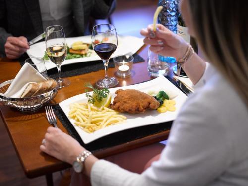 Hotel Restaurant Holiday