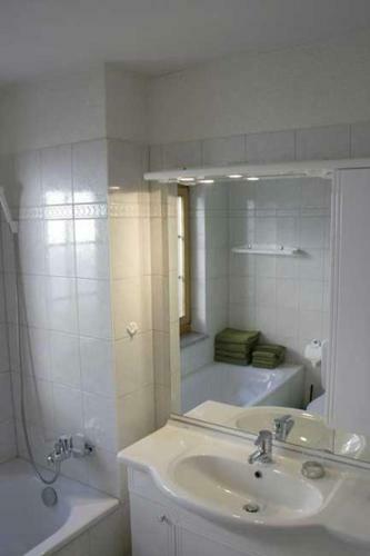 Apartamentos Residence Adora