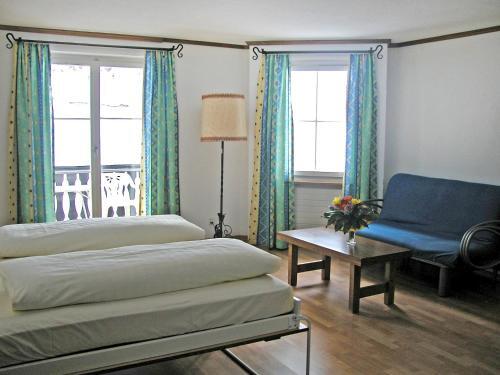 Apartment Tarasp 1
