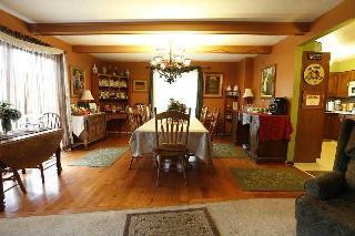 Hotel Lil Black Bear Inn