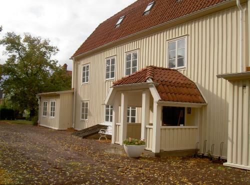 Hostal Huskvarna Hostel