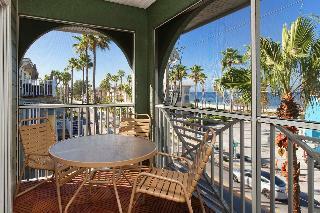 Hotel Bridgewalk, A Landmark Resort