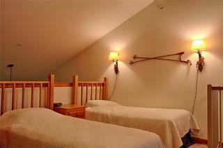 Riverbend Lodge