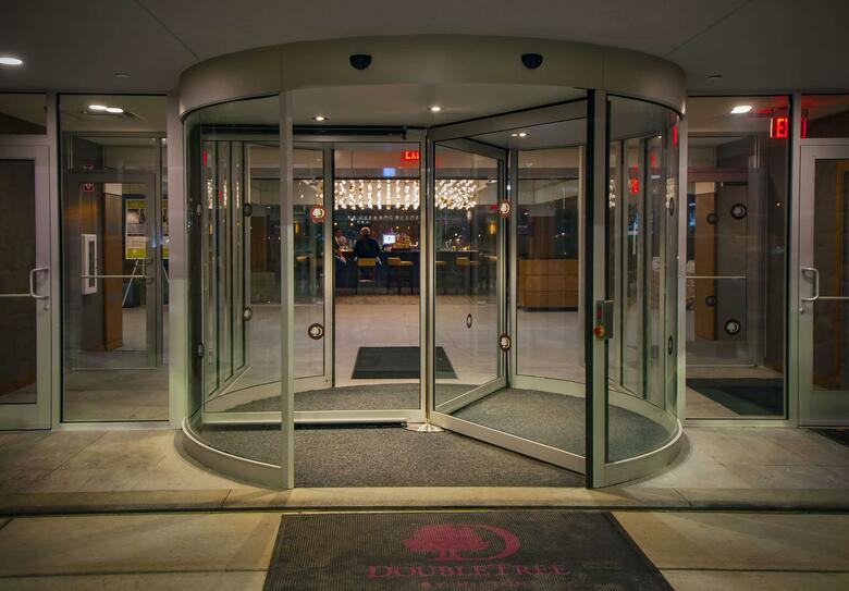 Hotel Doubletree By Hilton Niagara Falls, Ny