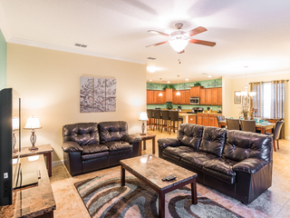 Villa 8860 Candy Palm Rd, Paradise Palms
