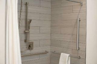Hotel Doubletree By Hilton Minneapolis - University Area