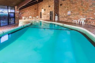 Hotel Baymont By Wyndham Normal Bloomington