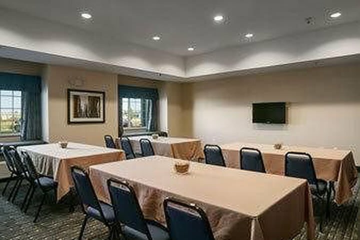 Hotel Microtel Inn & Suites By Wyndham Stanley