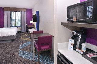 Hotel Holiday Inn Express And Suites Bryant Benton Area