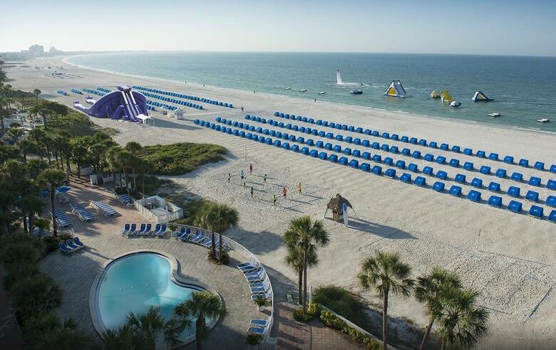 Hotel Tradewinds Island Grand Resort
