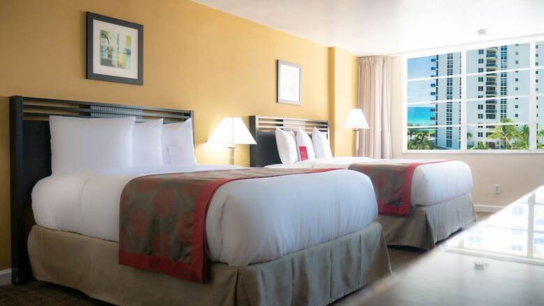 Hotel Ramada Plaza Marco Polo Beach Resort