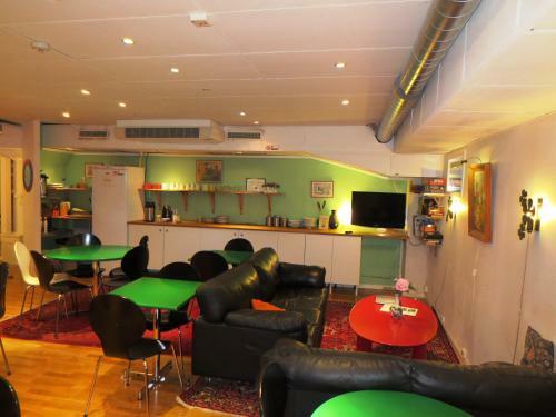 Hostel Bed & Breakfast