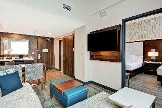 Hotel Embassy S B Hilton Plainfield Indianapolis Airport
