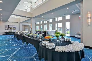 Hotel Embassy S B Hilton Plainfield Indianapolis Airport
