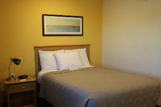 Amelia Extended Stay & Hotel