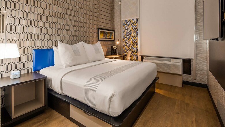 Hotel Glo Best Western Brooklyn Nyc