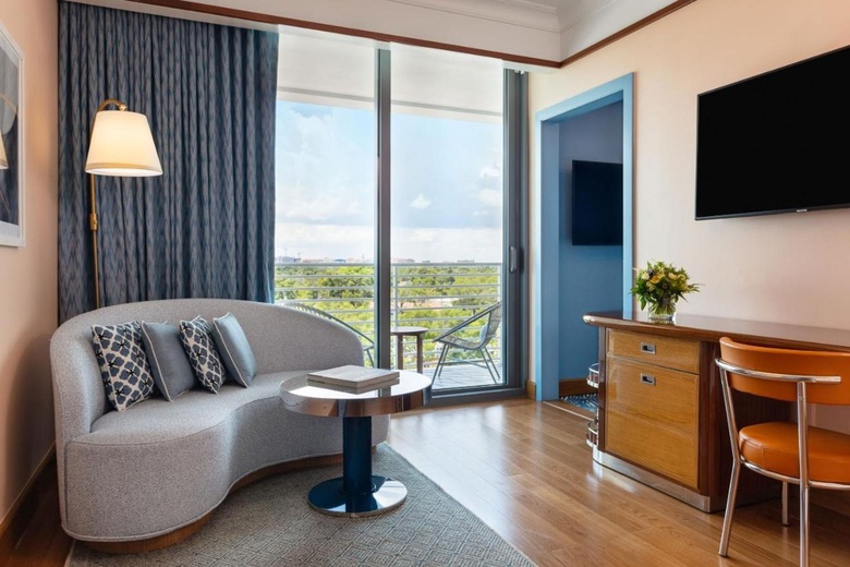 Hotel Mr. C Coconut Grove