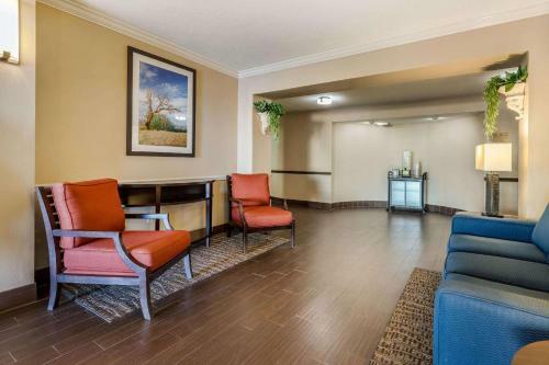 Hotel Mainstay Suites El Centro I 8