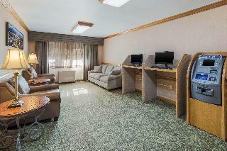 Clarion Hotel Suites Fairbanks