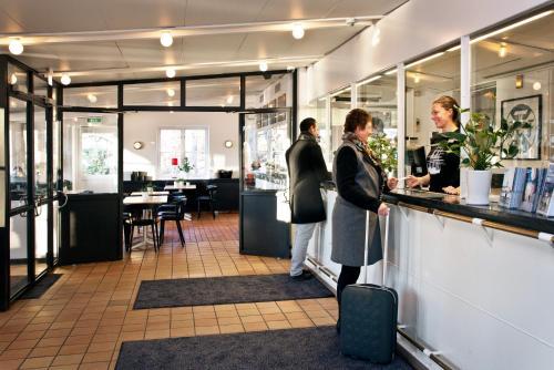 Albergue Stf Af Chapman