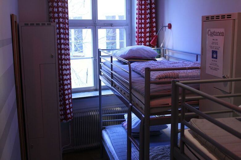 Castanea Old Town Hostel