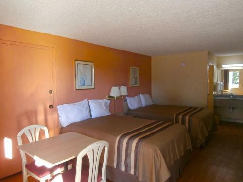 Hotel Americas Best Value Inn Tucker