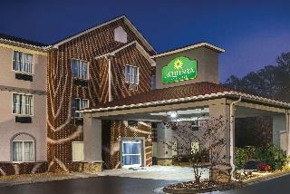 La Quinta Inn Suites By Wyndham Rome