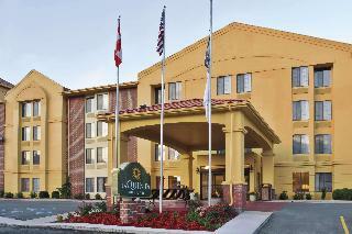 La Quinta Inn Suites By Wyndham Summersville