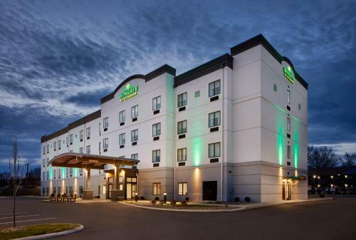 Hotel Wingate By Wyndham Hurricane Wv