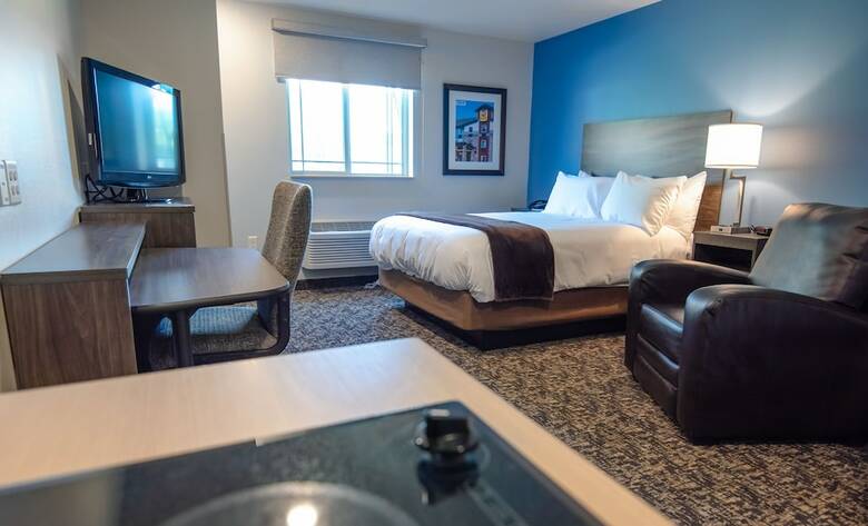My Place Hotel- Watertown, Sd