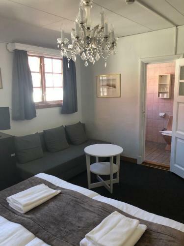 Posada V�rdshuset Hwitan