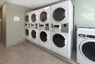 Hotel Staybridge Suites Saskatoon-university
