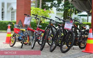 Hotel Ramada Suites By Wyndham Solo
