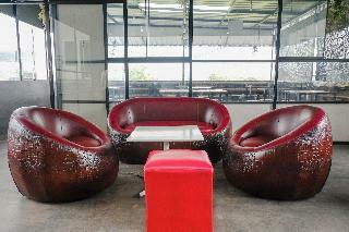 Oyo 1468 Sm House