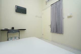 Oyo 2460 Kost Simorejo Timur