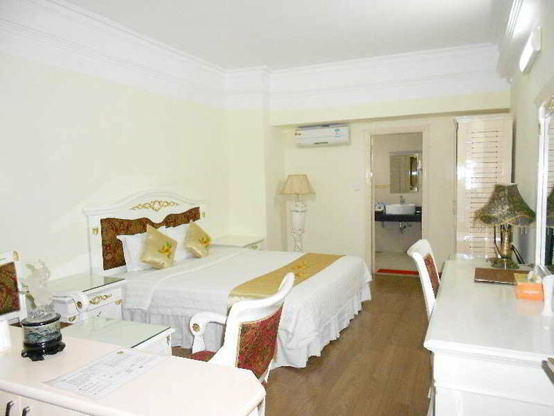 Hotel Classic Hoang Long