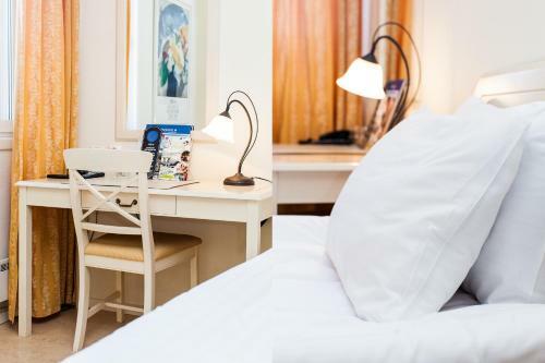 Hotel �lvsj�