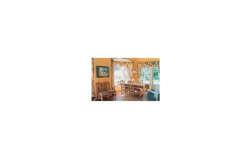 Holiday Home �stra Berga Lysvik