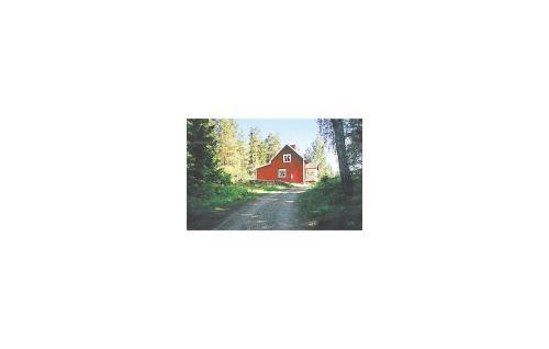 Holiday Home Gnesund Korpstugan Sparreholm