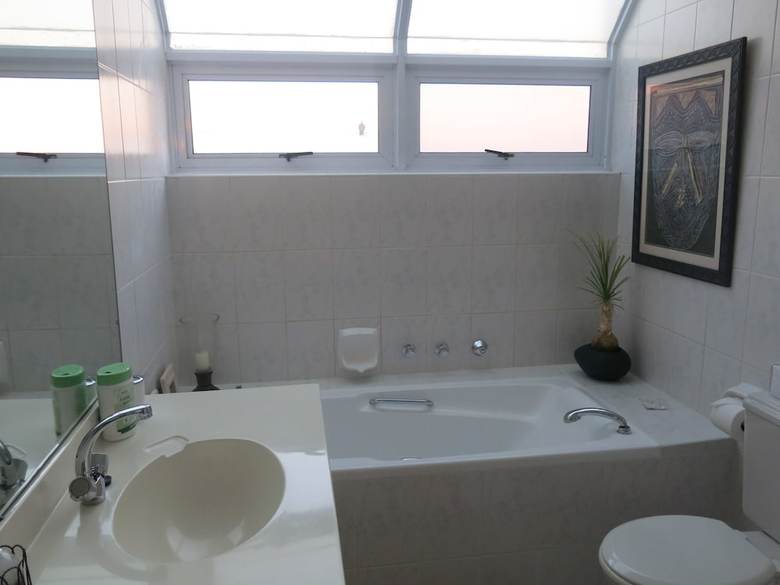 Hostal Beaumonte Guesthouse