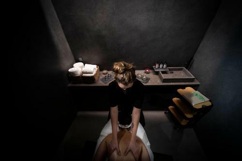 Hotel Les Pardines 1819 Mountain Suites & Spa