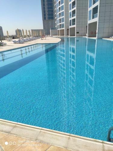 Exclusive Creek Bay Apartment