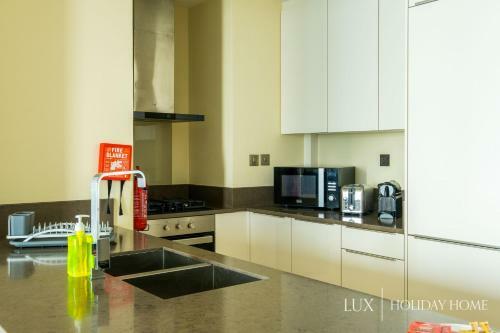 Apartamento Lux - The Marina Gate Suite 1